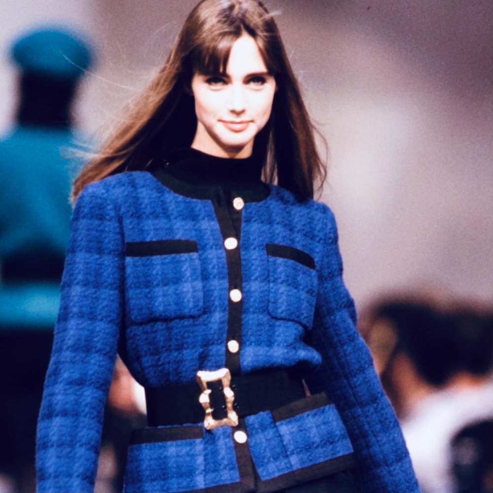SOLD Chanel Vintage 1989 Iconic Blue Tweed Blazer - Picture 1 of 13